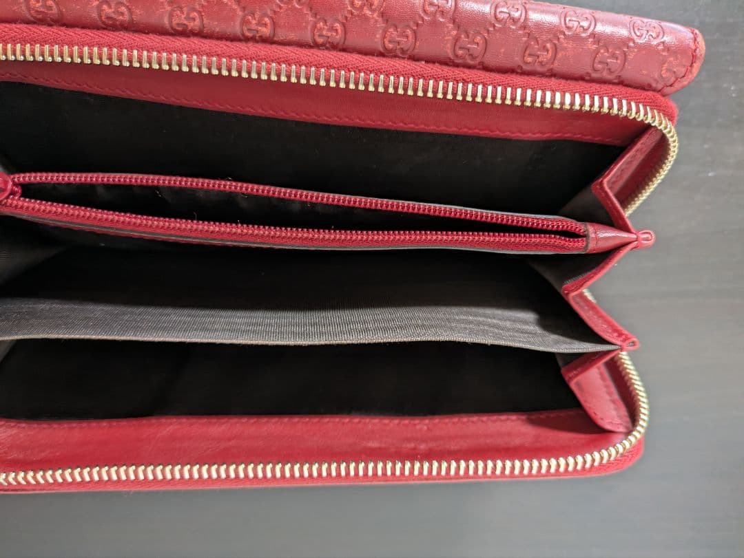正規品　グッチ　長財布　赤　レディース　ブランド　　本物　GG柄　ロゴ　型押し