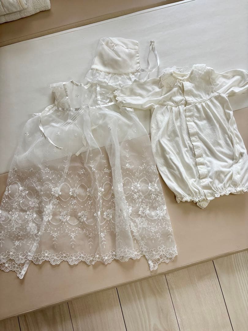 【美品】familiar ベビードレス セット　帽子　おくるみ　ツーウェイオール