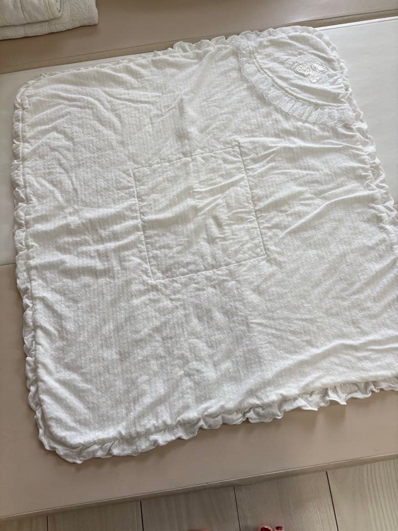 【美品】familiar ベビードレス セット　帽子　おくるみ　ツーウェイオール