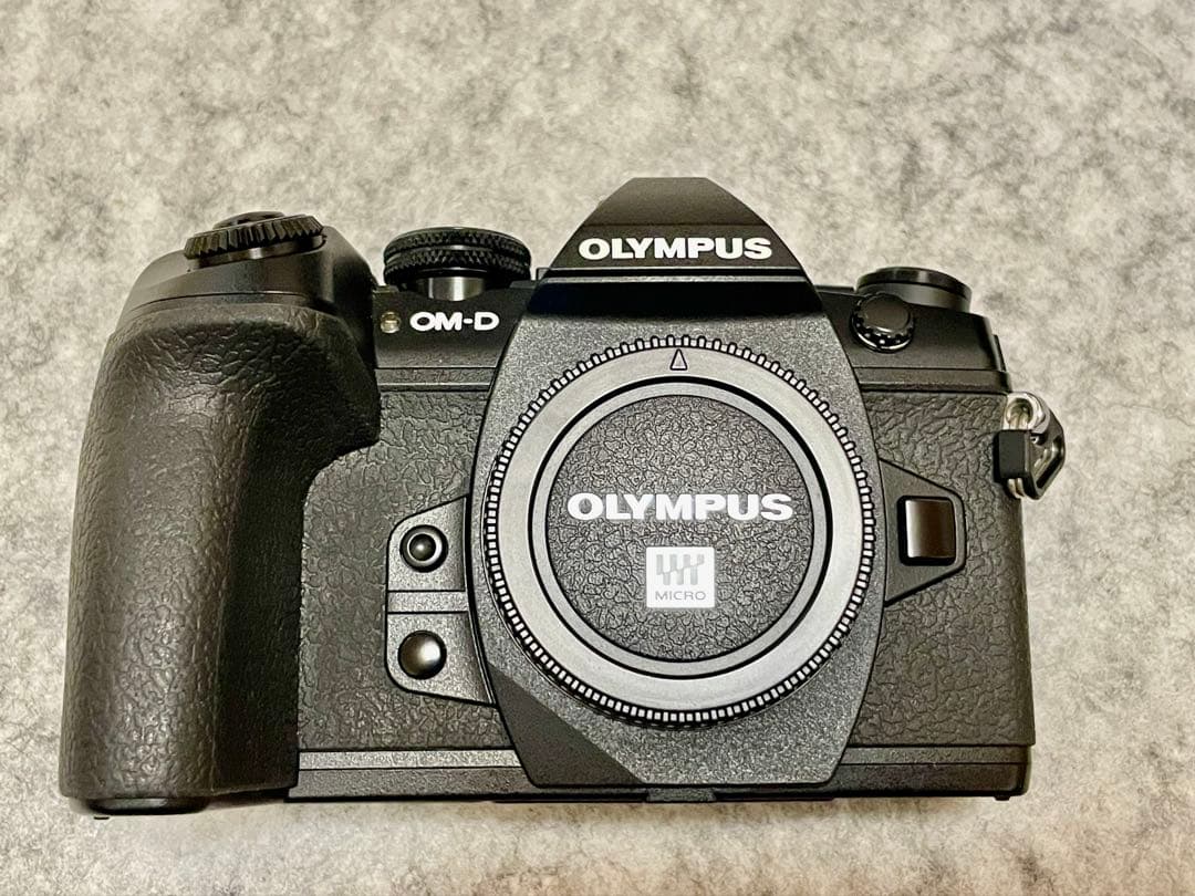 OLYMPUS OM-D E-M1 Mark I 本体