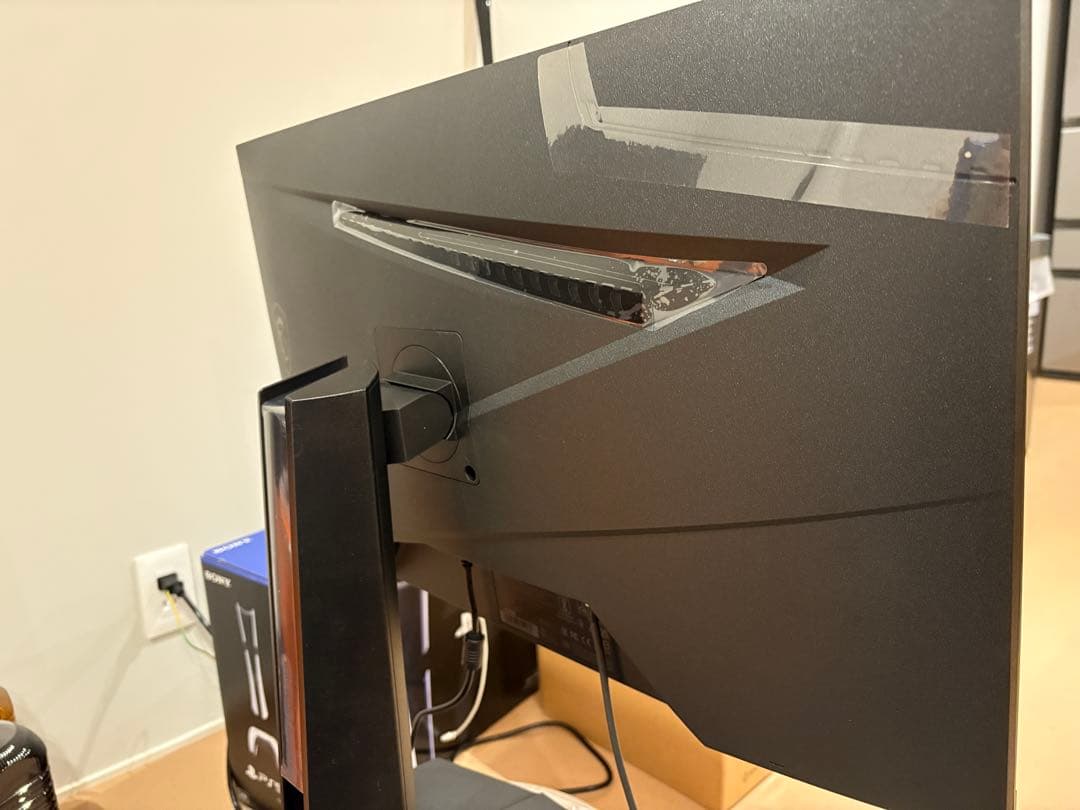 美品 274URF QD ゲーミングディスプレイ MSI モンハン公認 量子