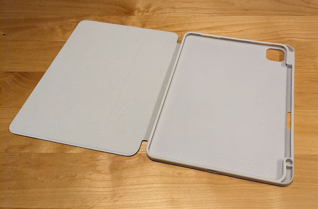 iPad Pro 11インチ 第3世代 M1 スペースグレイ ケース付き