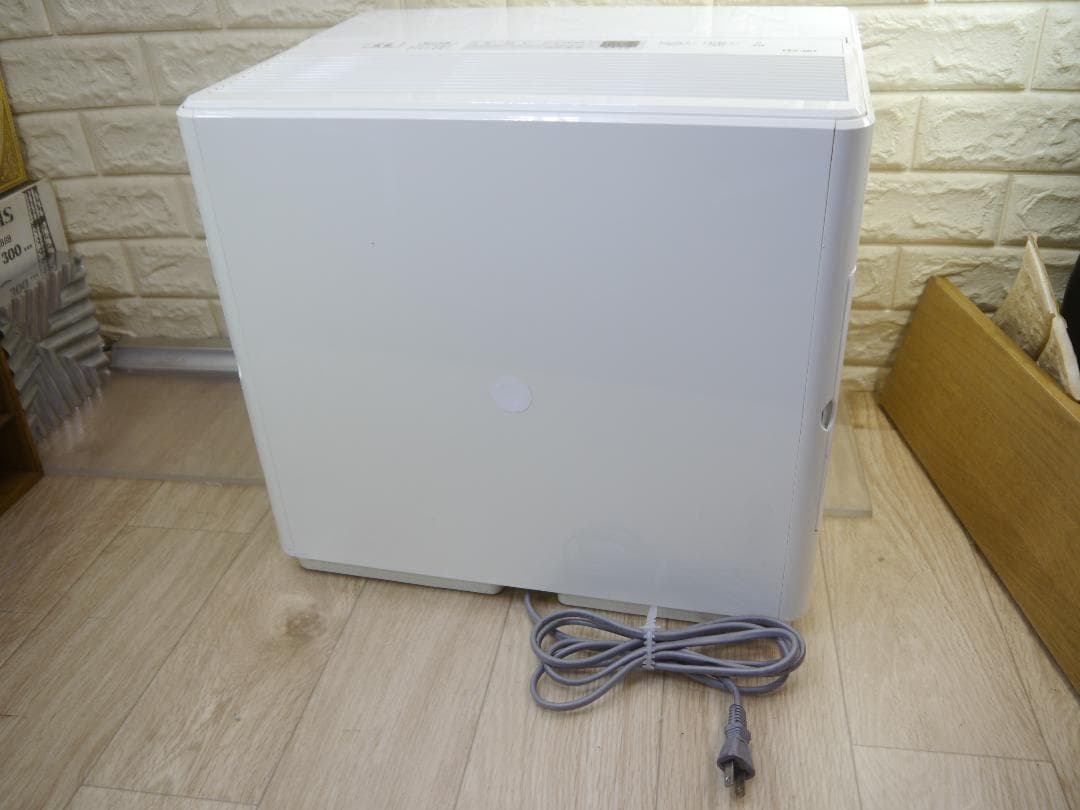 送料無料・／フィルター新品同様❤ダイニチ 加湿器 HD-243 ハイブリッド