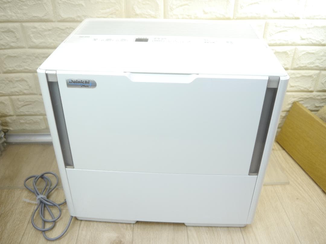 送料無料・／フィルター新品同様❤ダイニチ 加湿器 HD-243 ハイブリッド