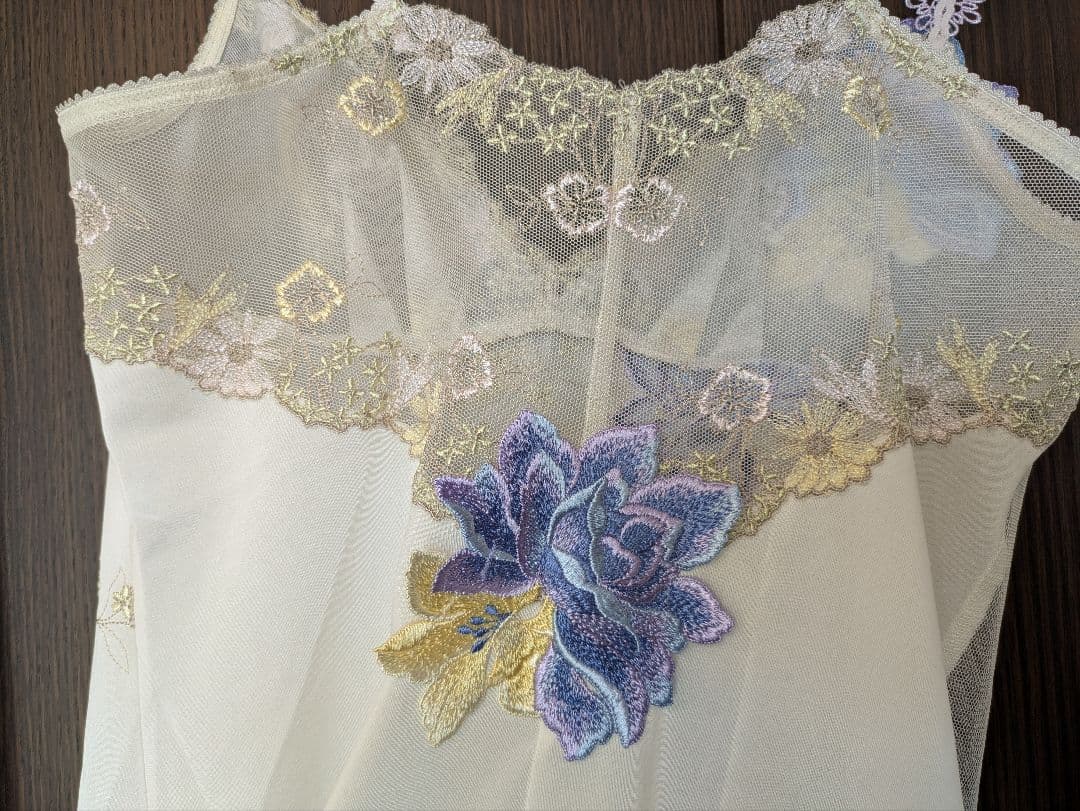 【美品2点】サルート⭐キャミソール⭐バラ売り不可