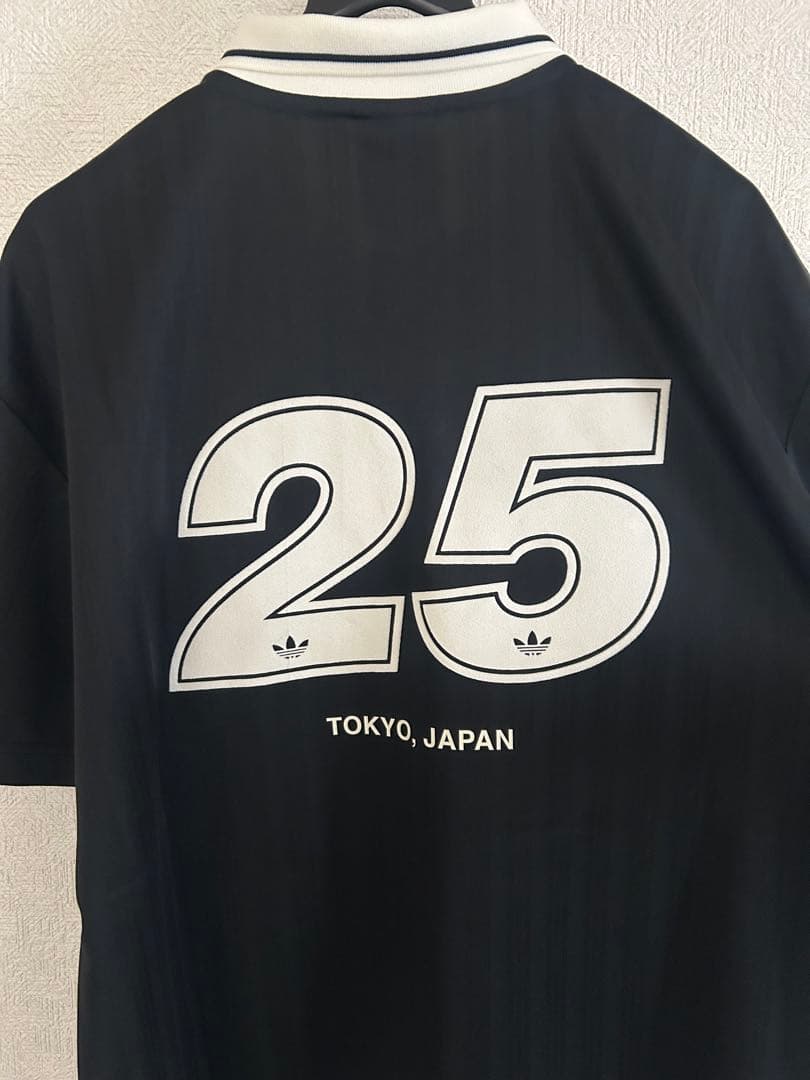 oasis adidas ツアージャガードジャージ