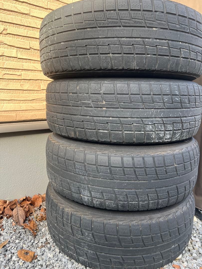 スタッドレス　YOKOHAMA アイスガード 15インチ ホイールセット