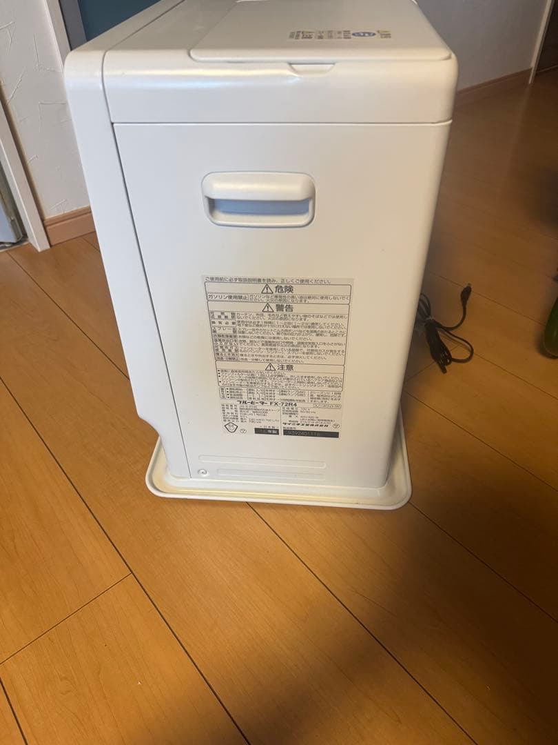 【最上位モデル超美品】ダイニチ 石油ファンヒーターFX-72R4 19畳　25畳