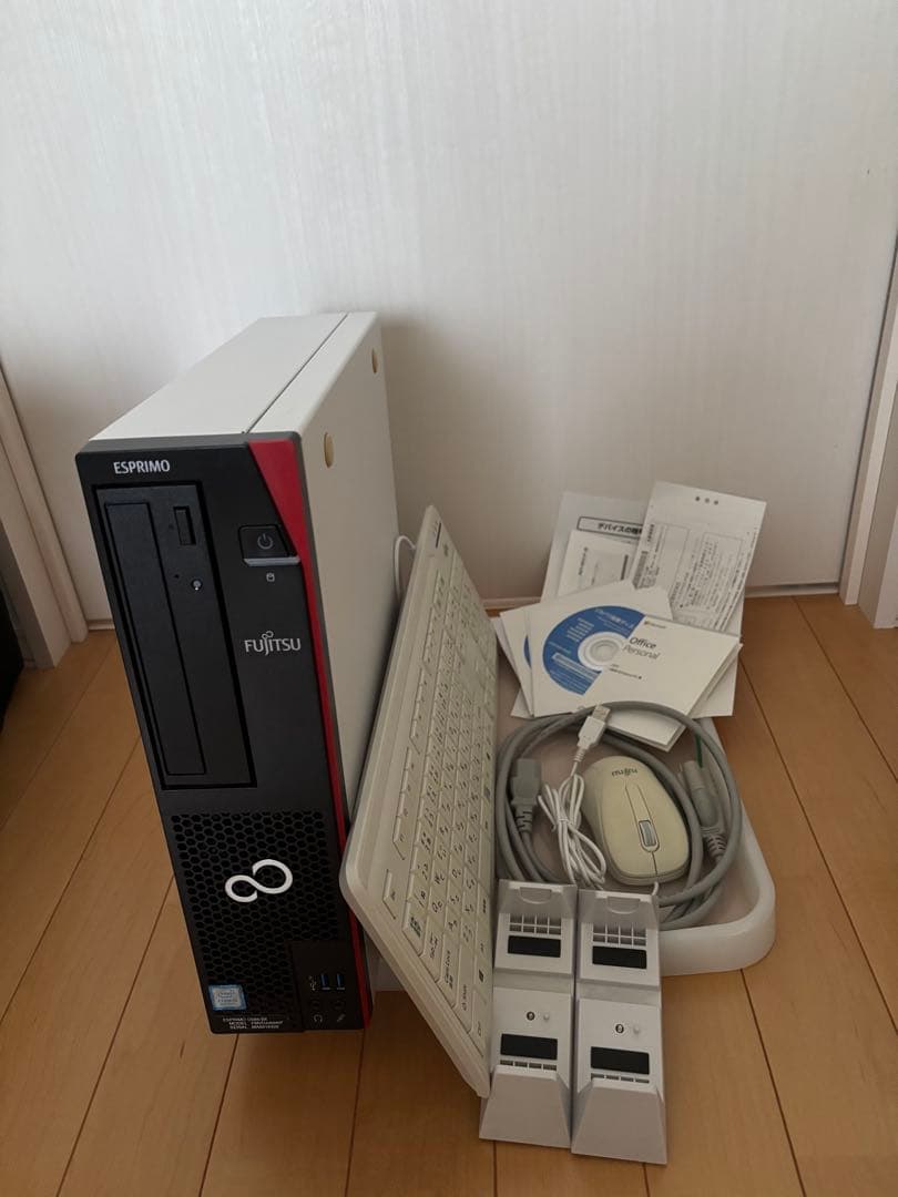 【美品】富士通 ESPRIMO D588/BX （officeプロダクトキー付）