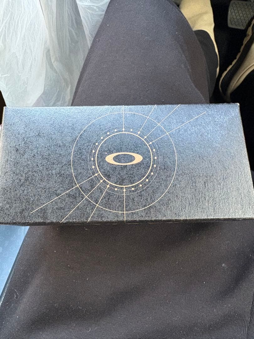 モンチッチ　新品未使用　oakley straight jacket