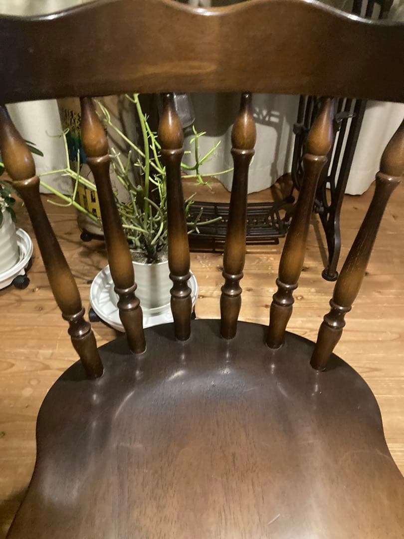 昭和レトロ　ダイニングチェア　飛騨産業　キツツキマーク　ウィンザーチェア