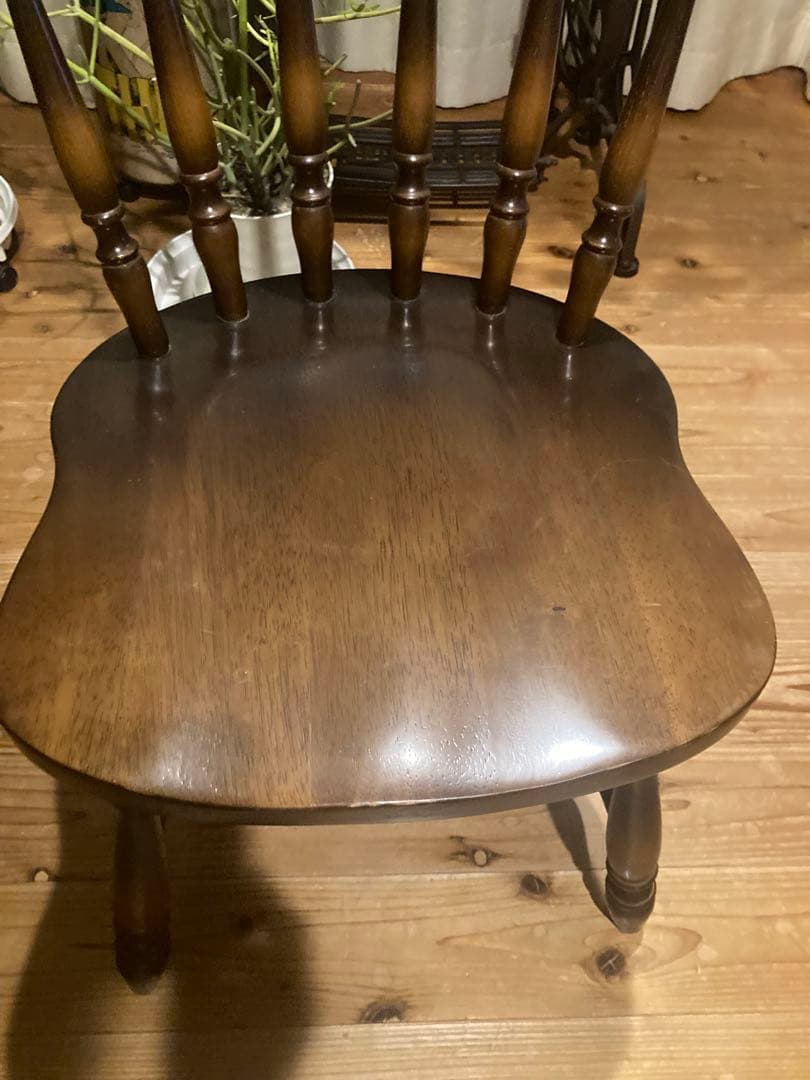 昭和レトロ　ダイニングチェア　飛騨産業　キツツキマーク　ウィンザーチェア