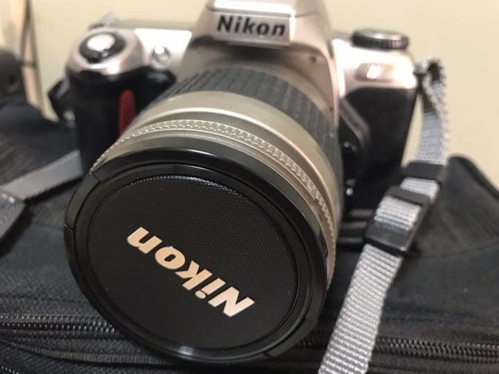 一眼レフカメラ  AF Zoom Nikon 28-80㎜ f/3.3-5.5g