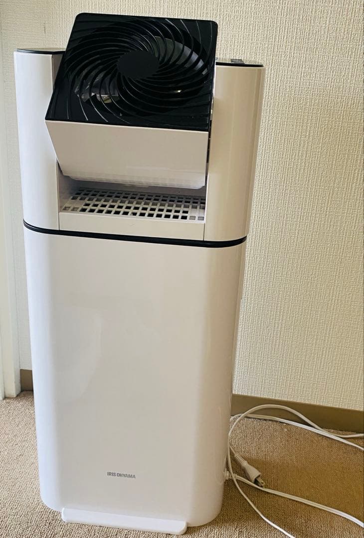 アイリスオーヤマ 衣類乾燥除湿機 【IJD-150-W】動作美品