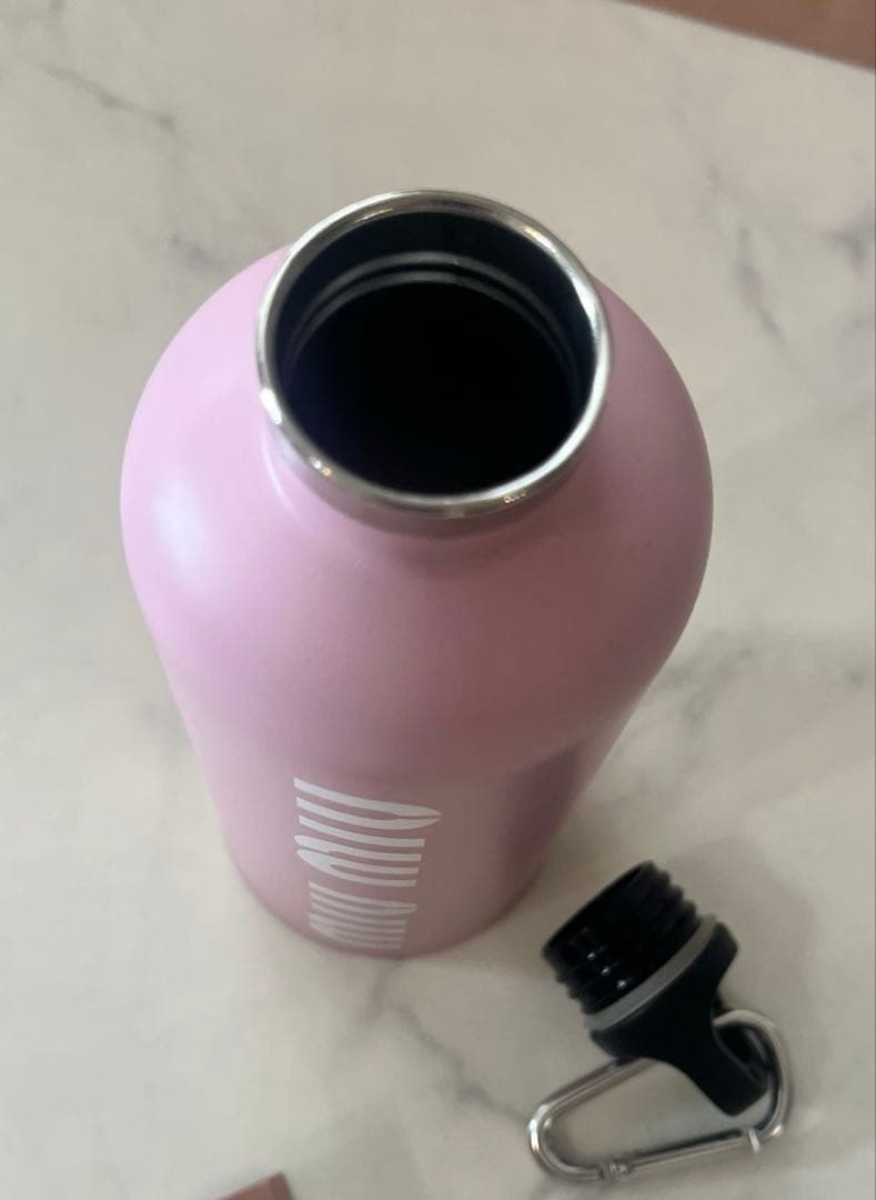 MIU MIU ＊ステンレスボトル＊伊勢丹新宿購入＊水筒＊ウォーターボトル＊