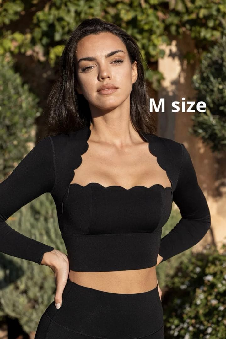 Wiskii クロップド長袖トップス