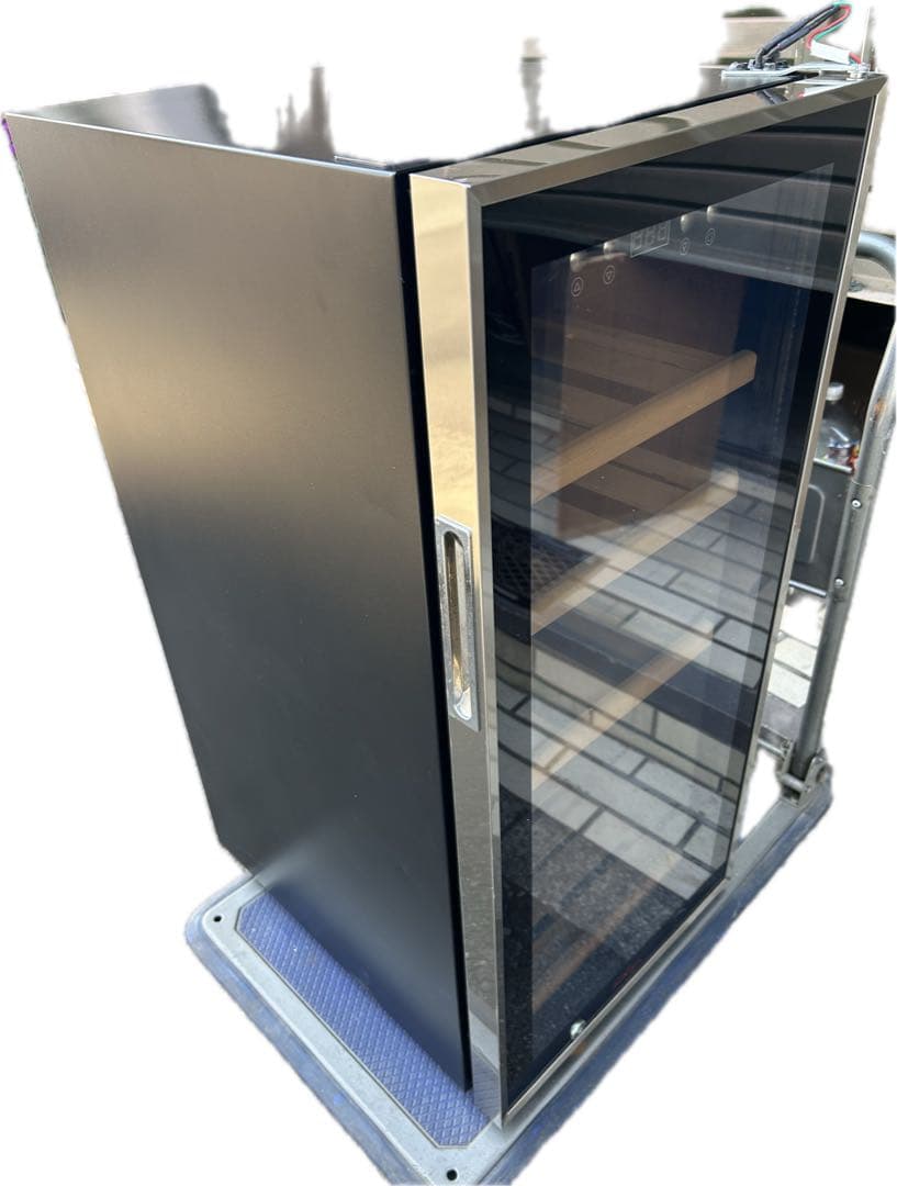 ワインセラー グローバル ファンヴィーノ 左取手 28本用 SW-28