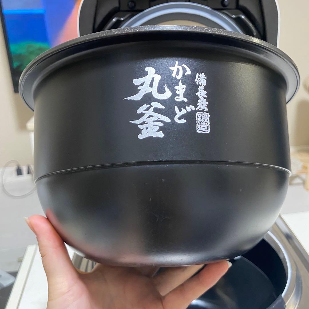 TOSHIBA RC-10ZWV 炊飯器 ホワイト 5.5合炊