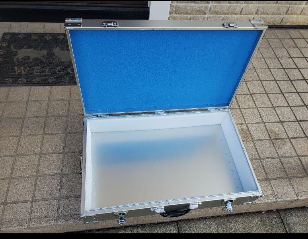 アルミ製シルバーケース2個セット中古品