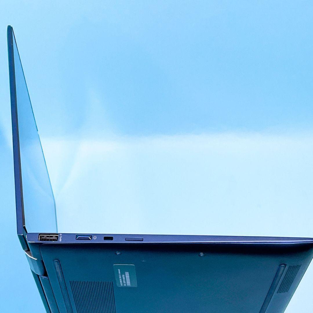 HP EliteDragonfly i5 8G 256 FHD TB3 タッチ