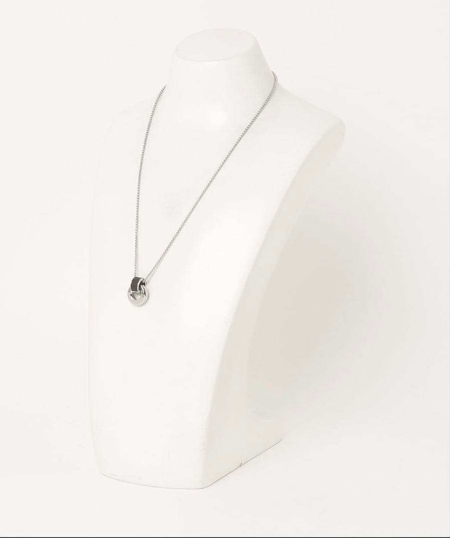 Emporio Armani リングペンダント ネックレス