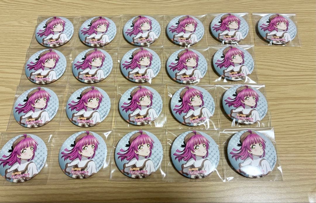 【最終値下】ラブライブ　虹ヶ咲　天王寺璃奈　缶バッジ　KADOKAWA　C102