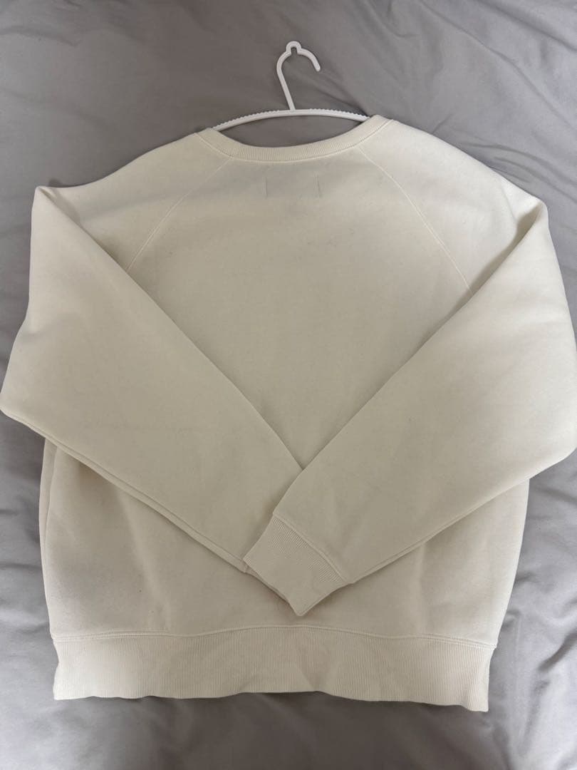 UGG アイボリー スウェット M