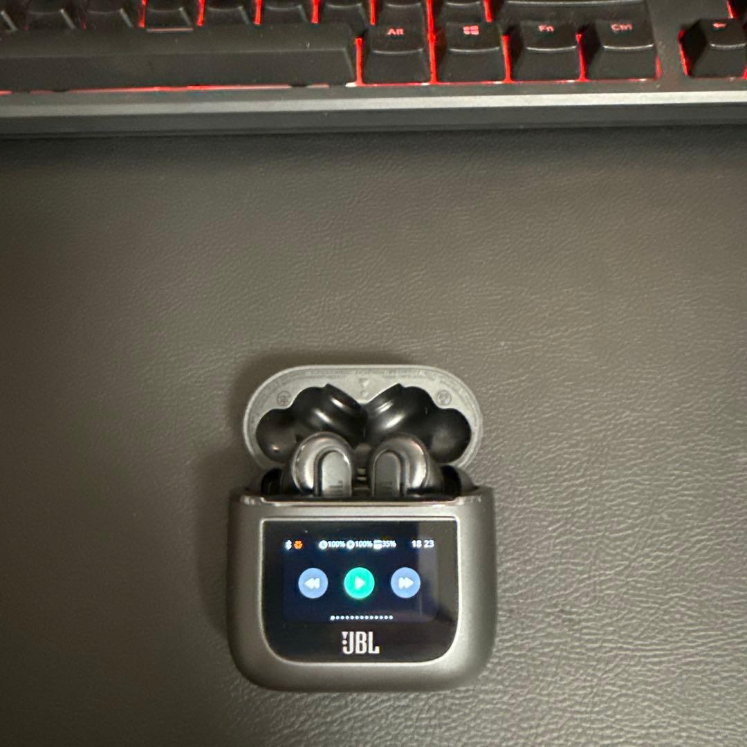 JBL TOUR PRO 2　ワイヤレスイヤホン カナル型