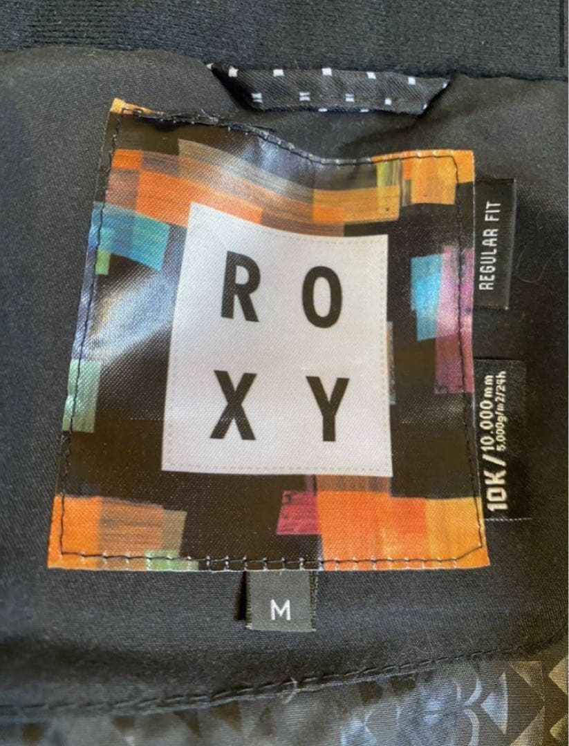 美品！　ロキシー　スノーウェア　レディース　Mサイズ ブラック　ジャケット