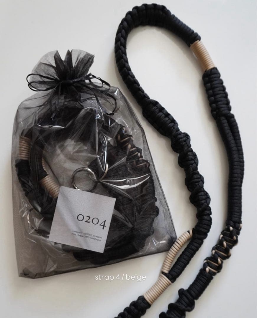 0204 スマホショルダーバッグ ブラック/ベージュ