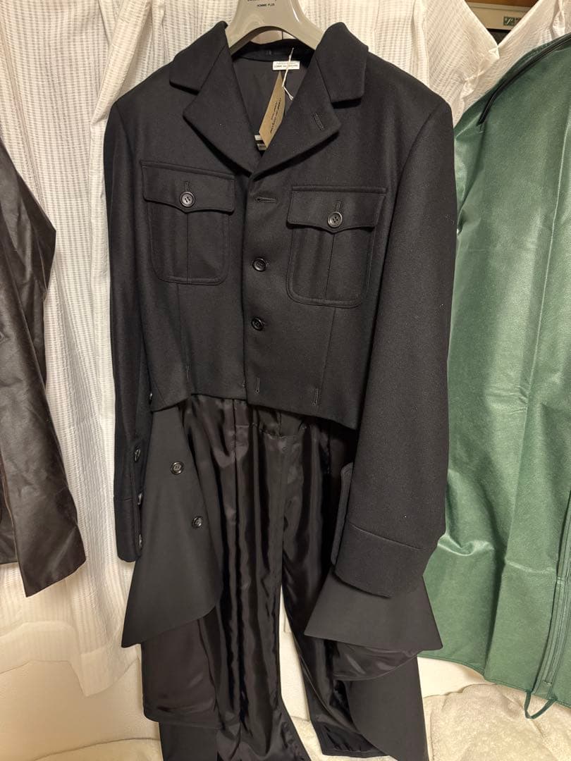 COMMEdesGARÇONSHOMMEPLUS 25awクロップドジャケット