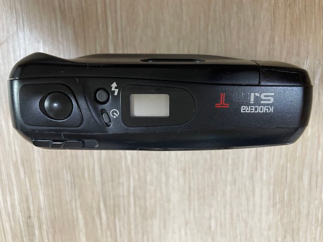 キョウセラ　KYOCERA Slim T コンパクトフィルムカメラ　ジャンク品
