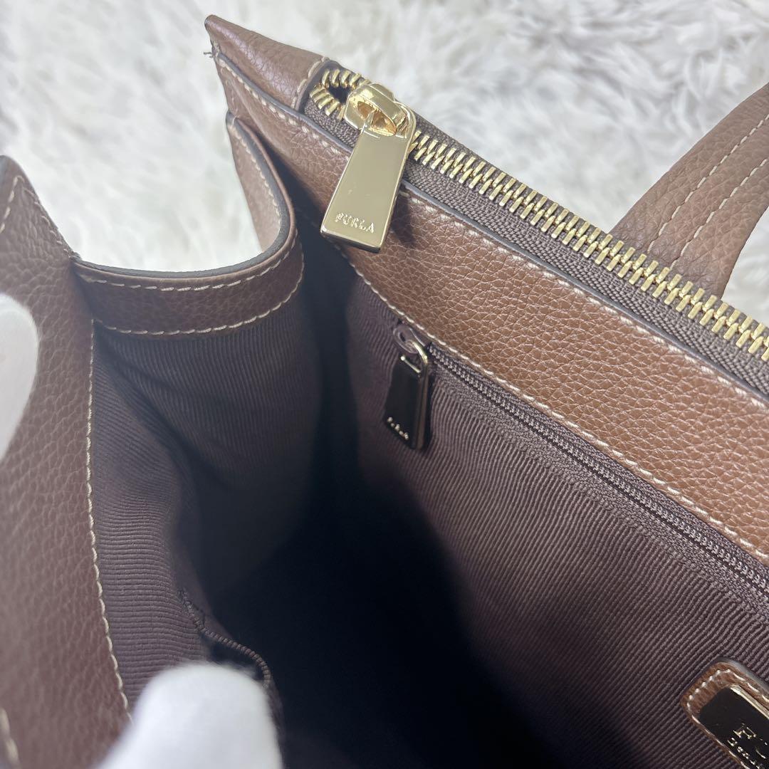 未使用級　FURLA ブラウン ビジネスバッグ　A4 トートバッグ