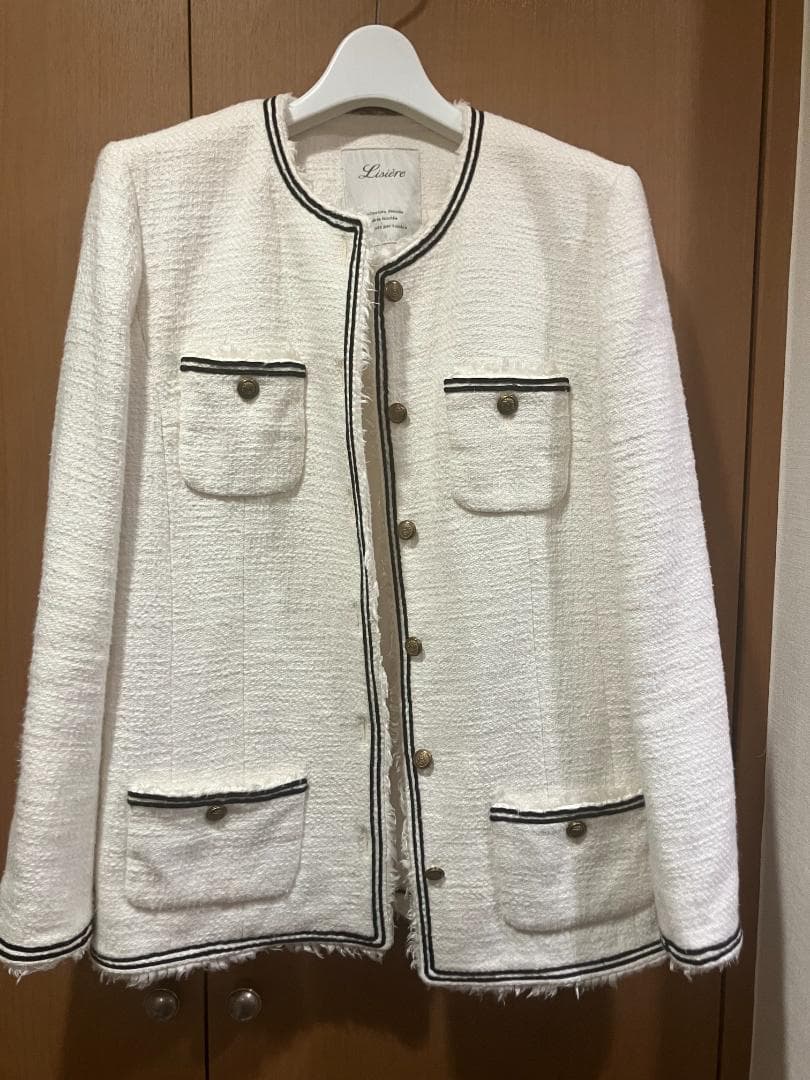 Lisiere ノーカラーツイードジャケット