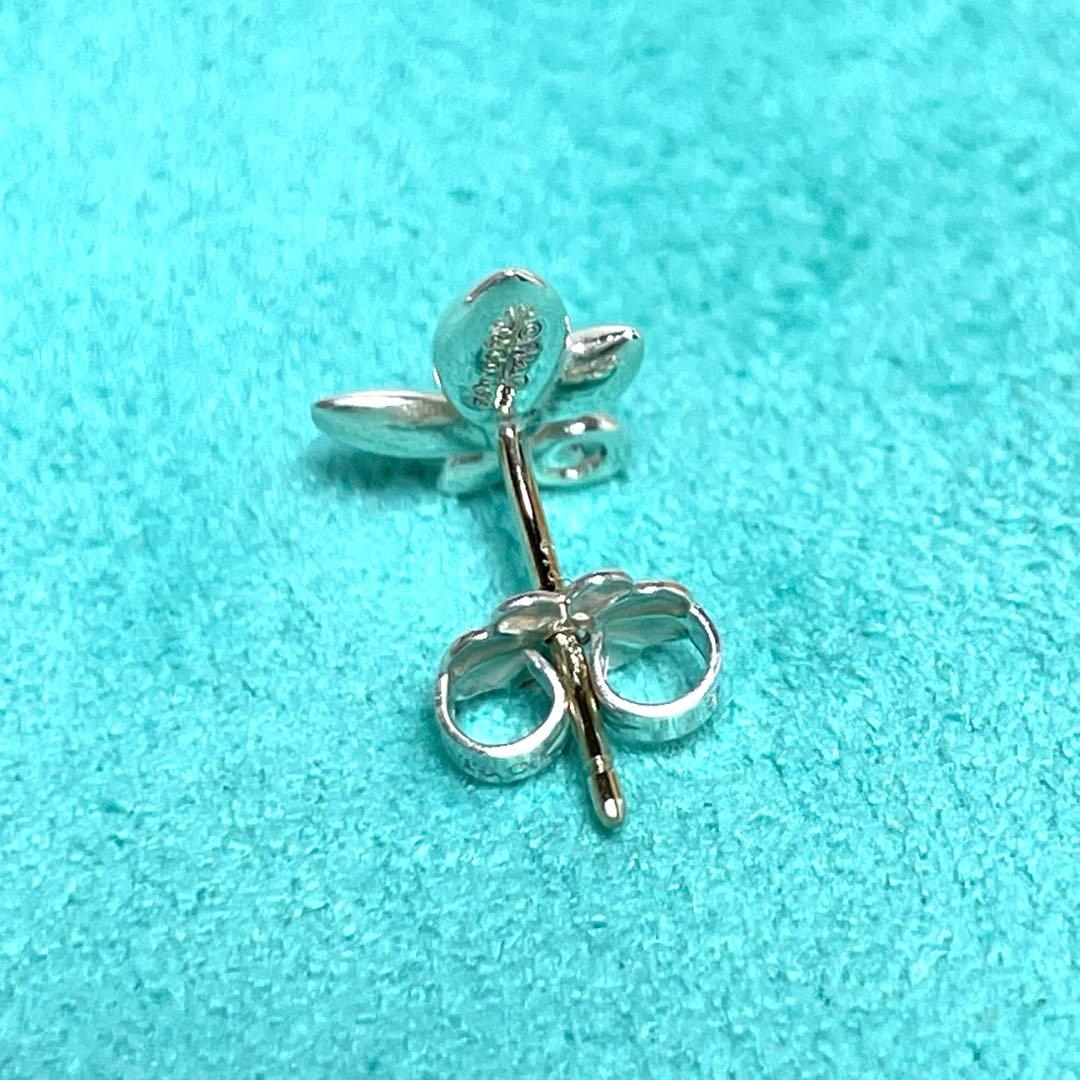 【極美品】ティファニー　オリーブリーフピアス片耳　シルバー925