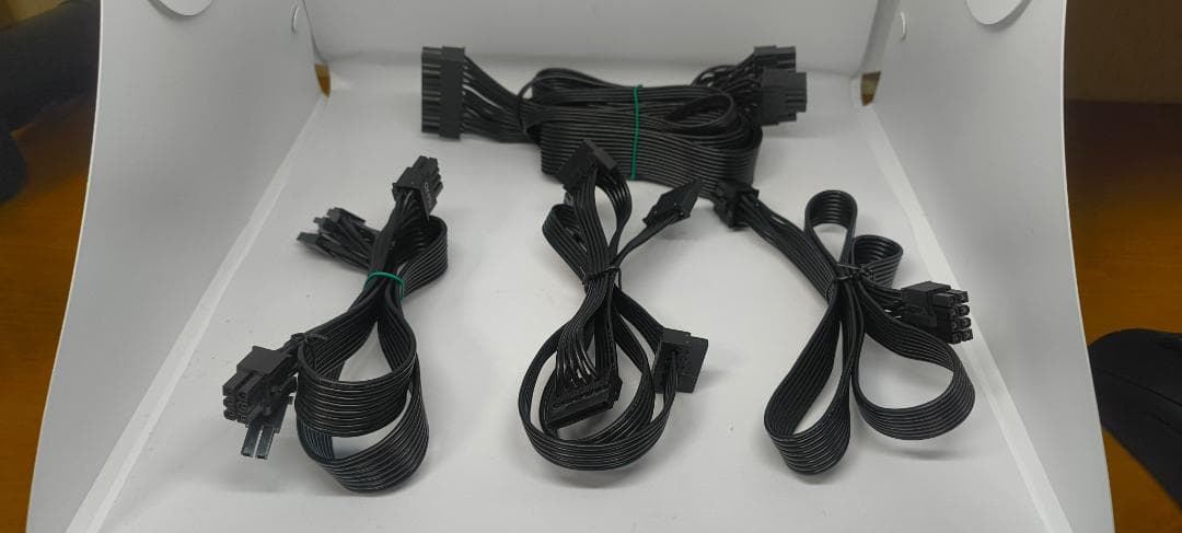 Cooler Master V650 GOLD V2 650W 電源ユニット