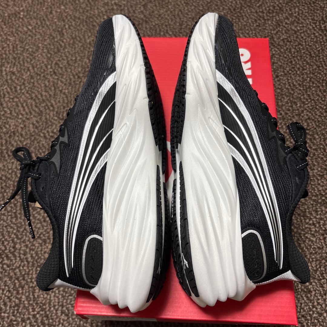 【新品未使用】PUMA プーマ ヴェロシティニトロ4 26.0cm