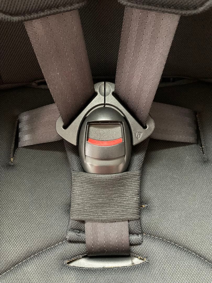 Joie ジョイー elevate エレベート ジュニアシート