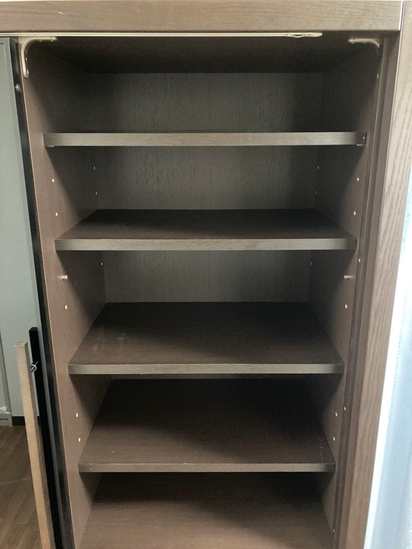 ☆ アクタス ダークブラウン 食器棚・キッチンボード ブラックガラス ☆