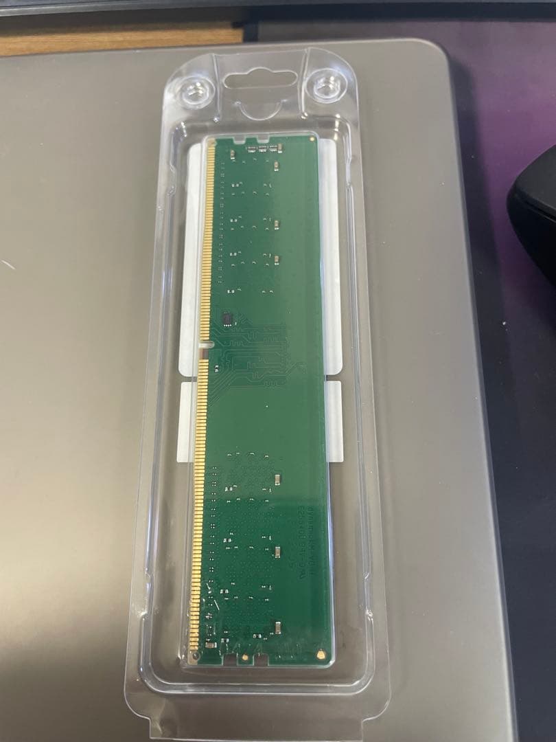 『送料無料』Crucial DDR4 16GB CT16G4DFRA32A