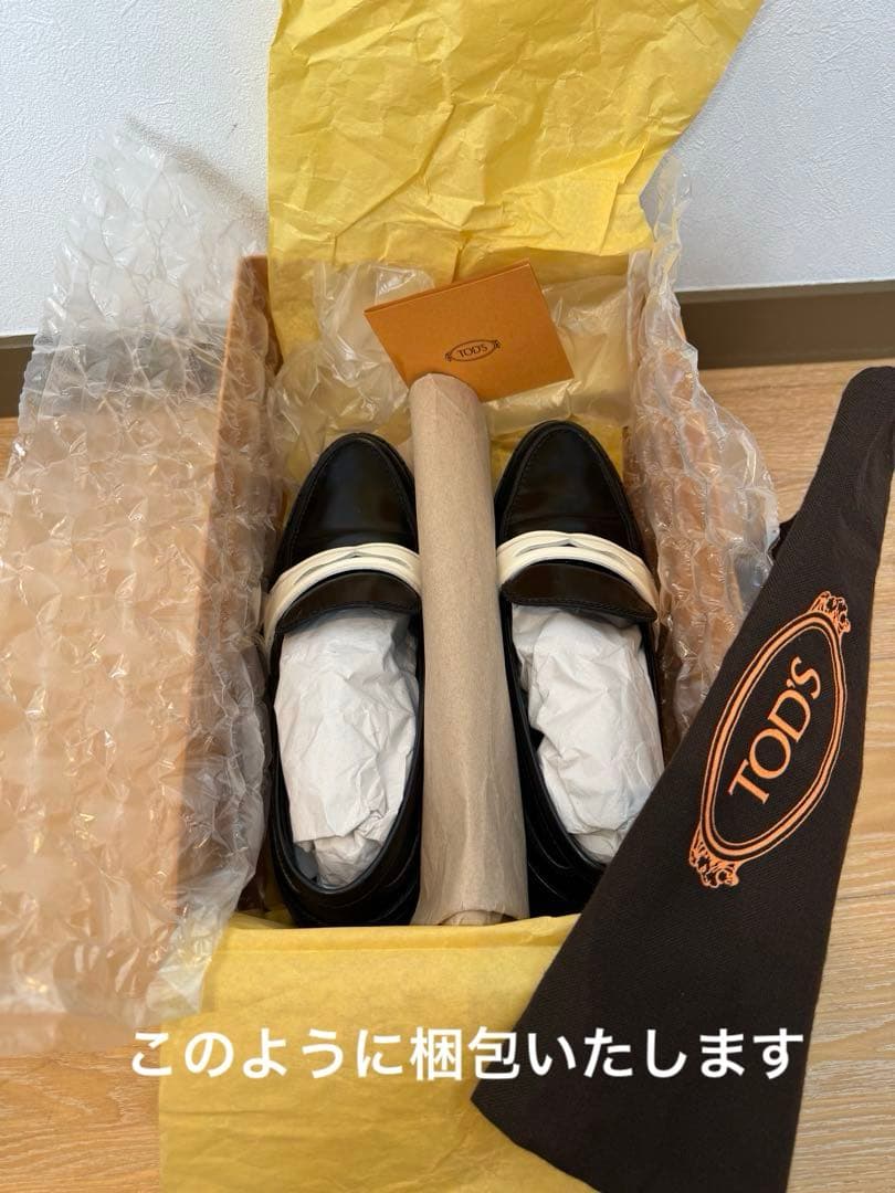 Tod's トッズ 合成皮革ローファー 黒/白 36.5 レディース