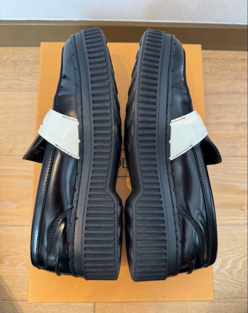 Tod's トッズ 合成皮革ローファー 黒/白 36.5 レディース