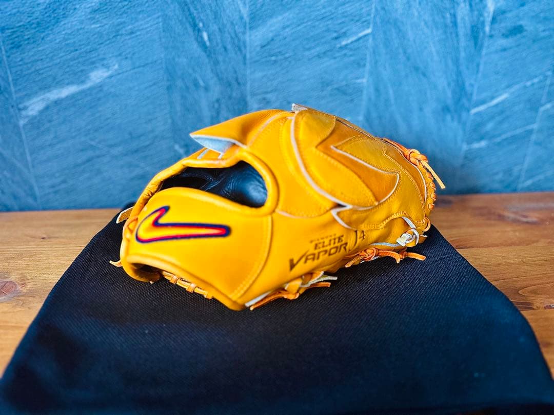 美品 NIKE ナイキ DIAMONDELITE 投手用 硬式グラブ 希少品