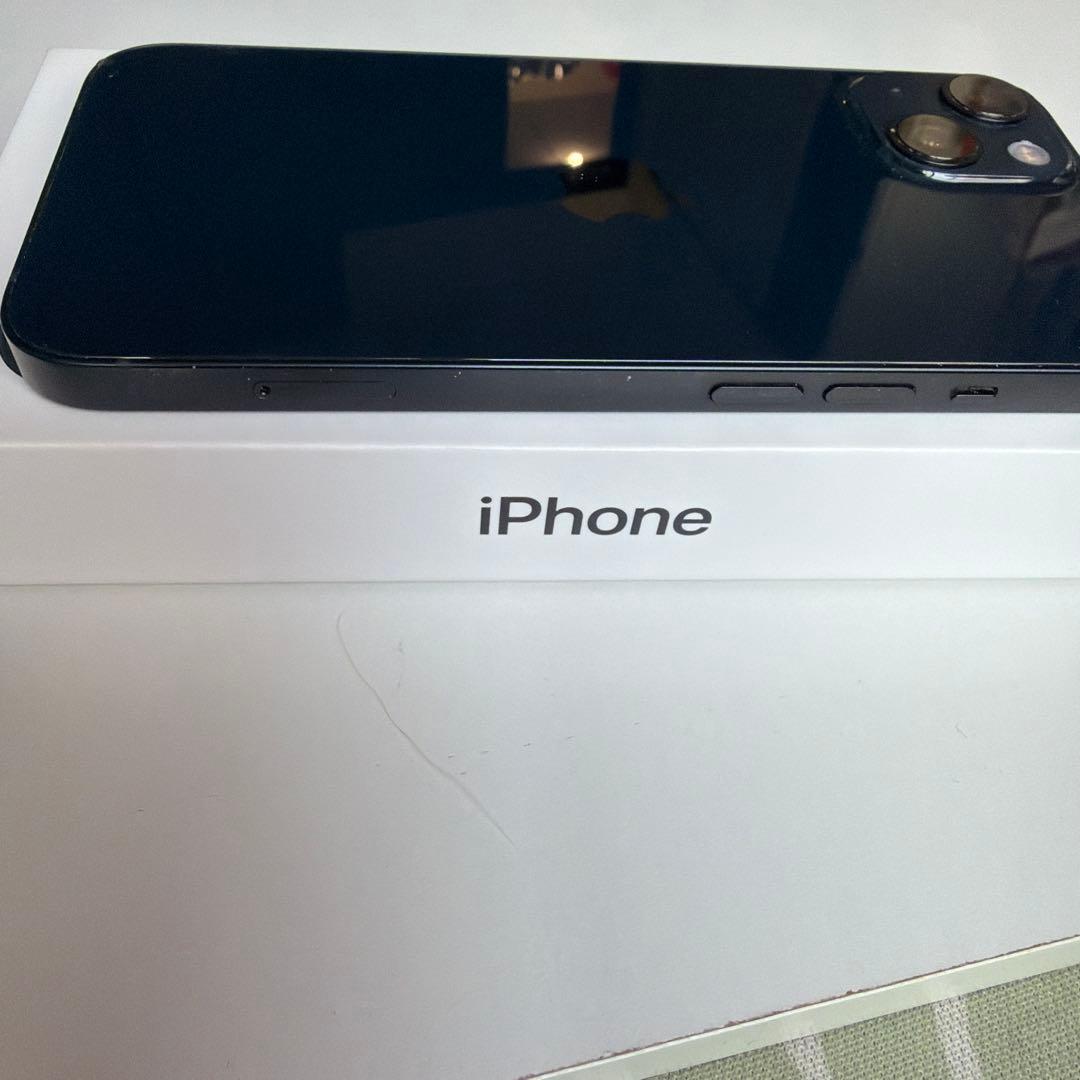 iPhone 13 本体128GB ミッドナイトsimフリーガラスフィルム2枚付