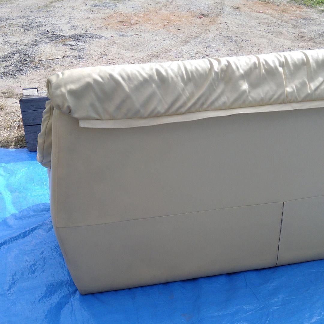 二人掛けソファー