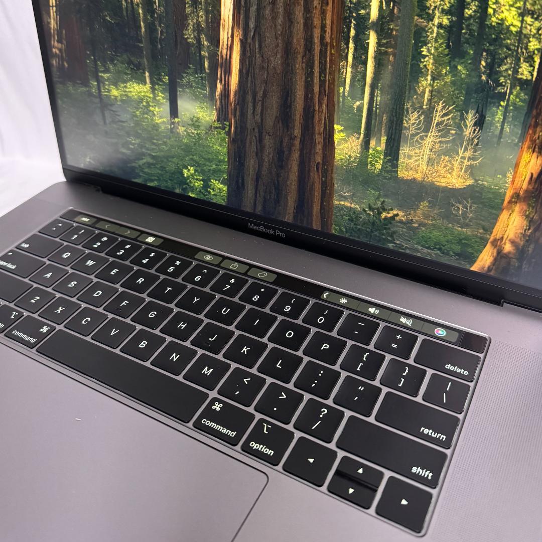 Macbook Pro 15インチ　2018　i9　32GB　1TB　US　美品