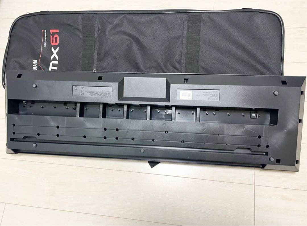 YAMAHA シンセサイザー　mx61 フットペダル　ケース　付き