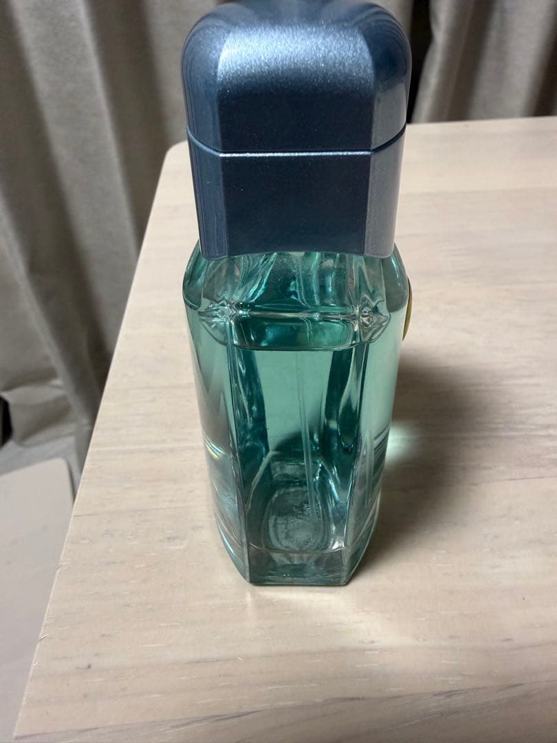 ほぼ満タン　フェラーリライトエッセンス　オードトワレ75ml