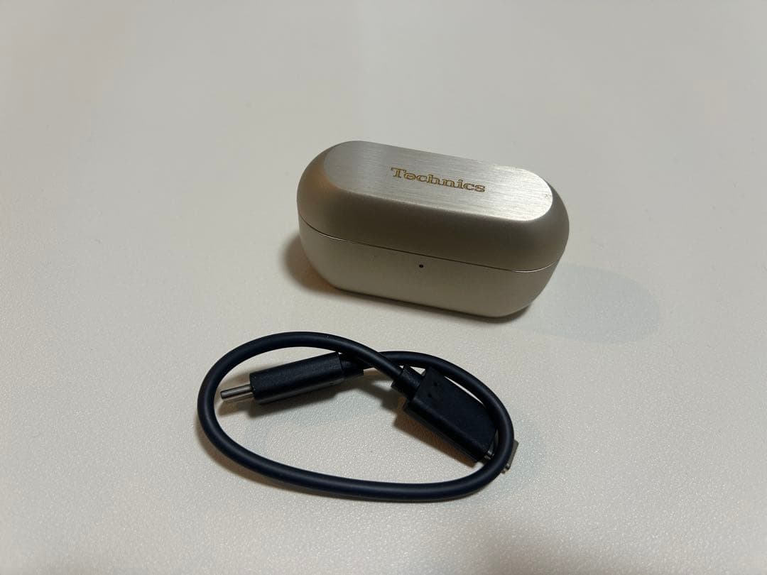 Technics イヤホンケース シャンパンゴールド ケース ケーブル のみ