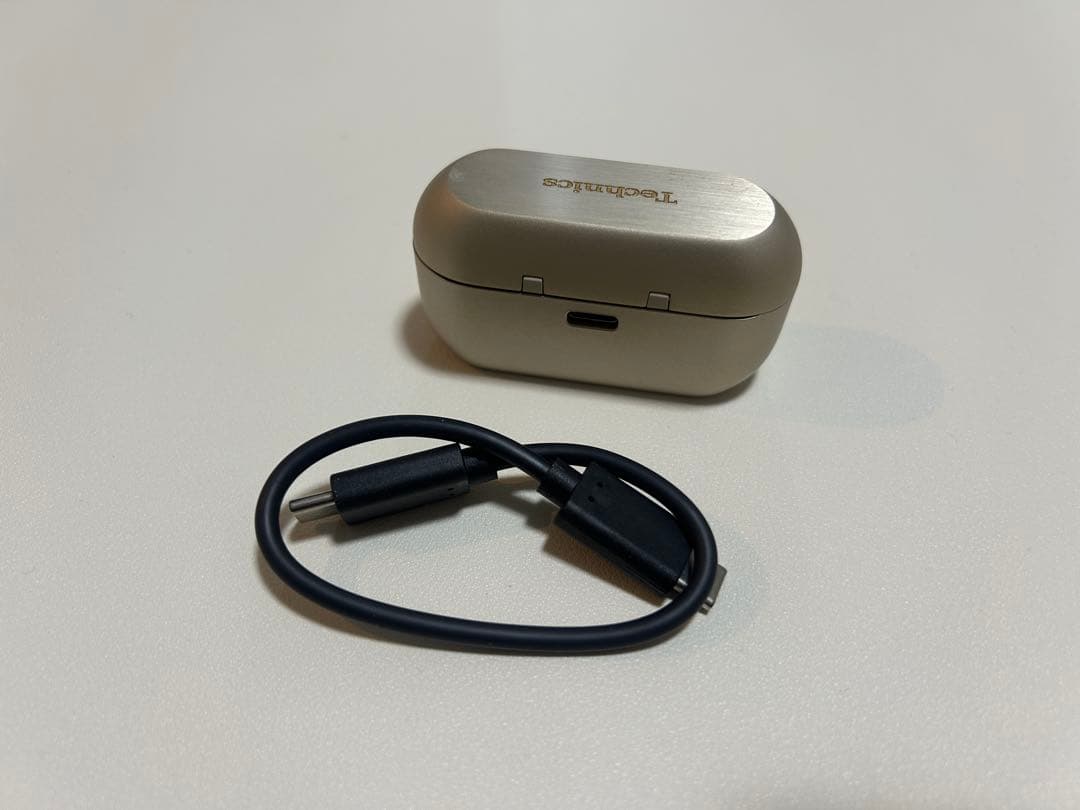 Technics イヤホンケース シャンパンゴールド ケース ケーブル のみ